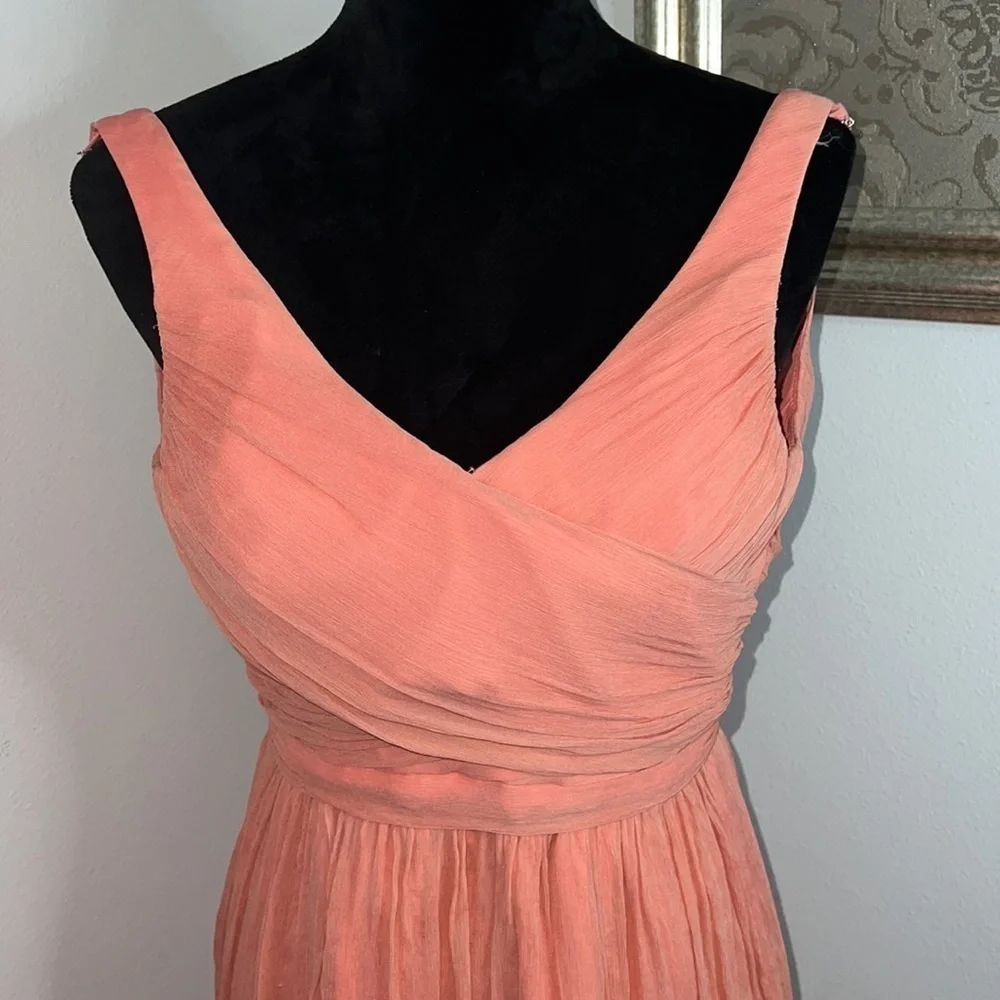 J. Crew 100%‎ Silk above the knee sleeveless textured formal dress Sz 00